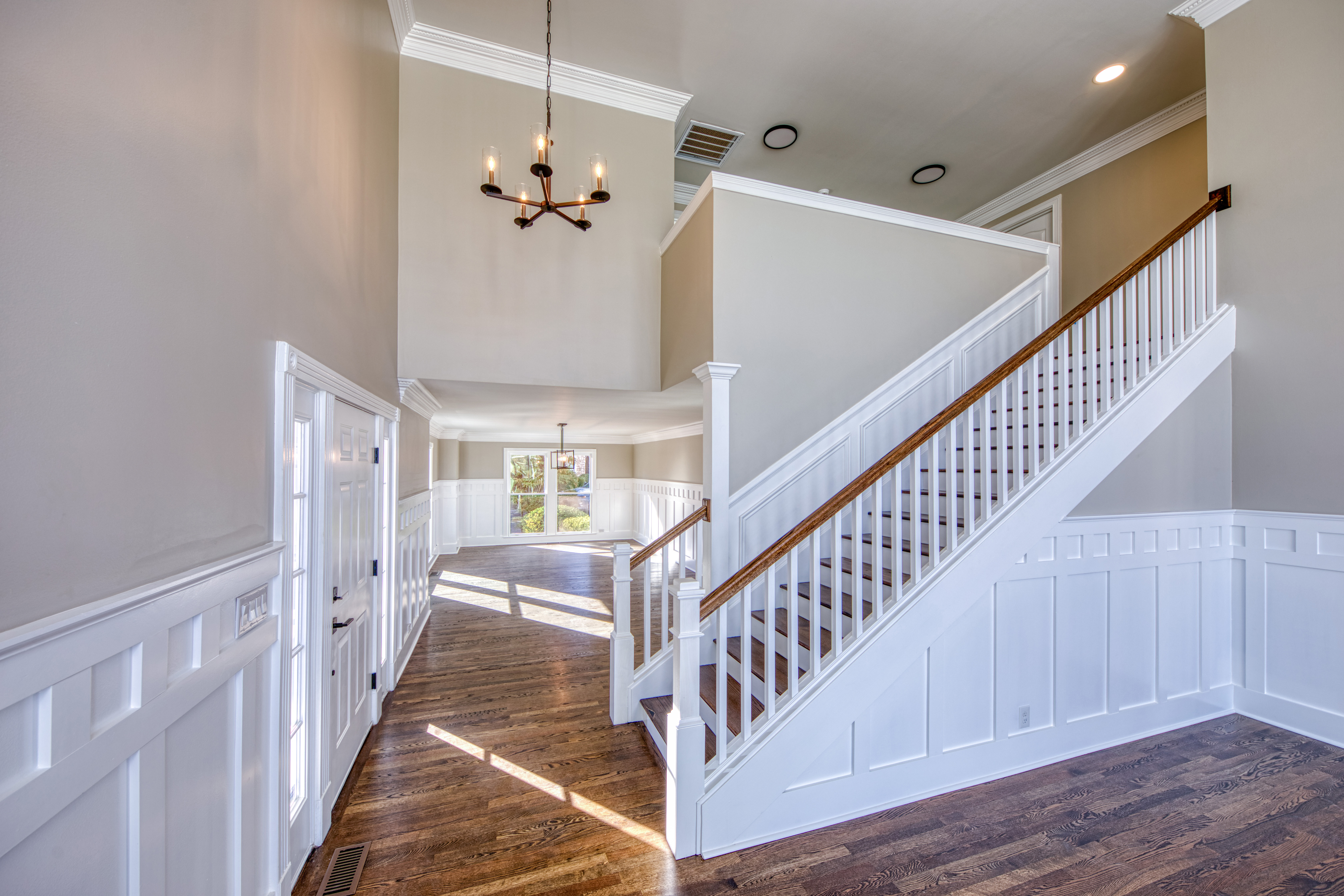 Gallery Photo 16