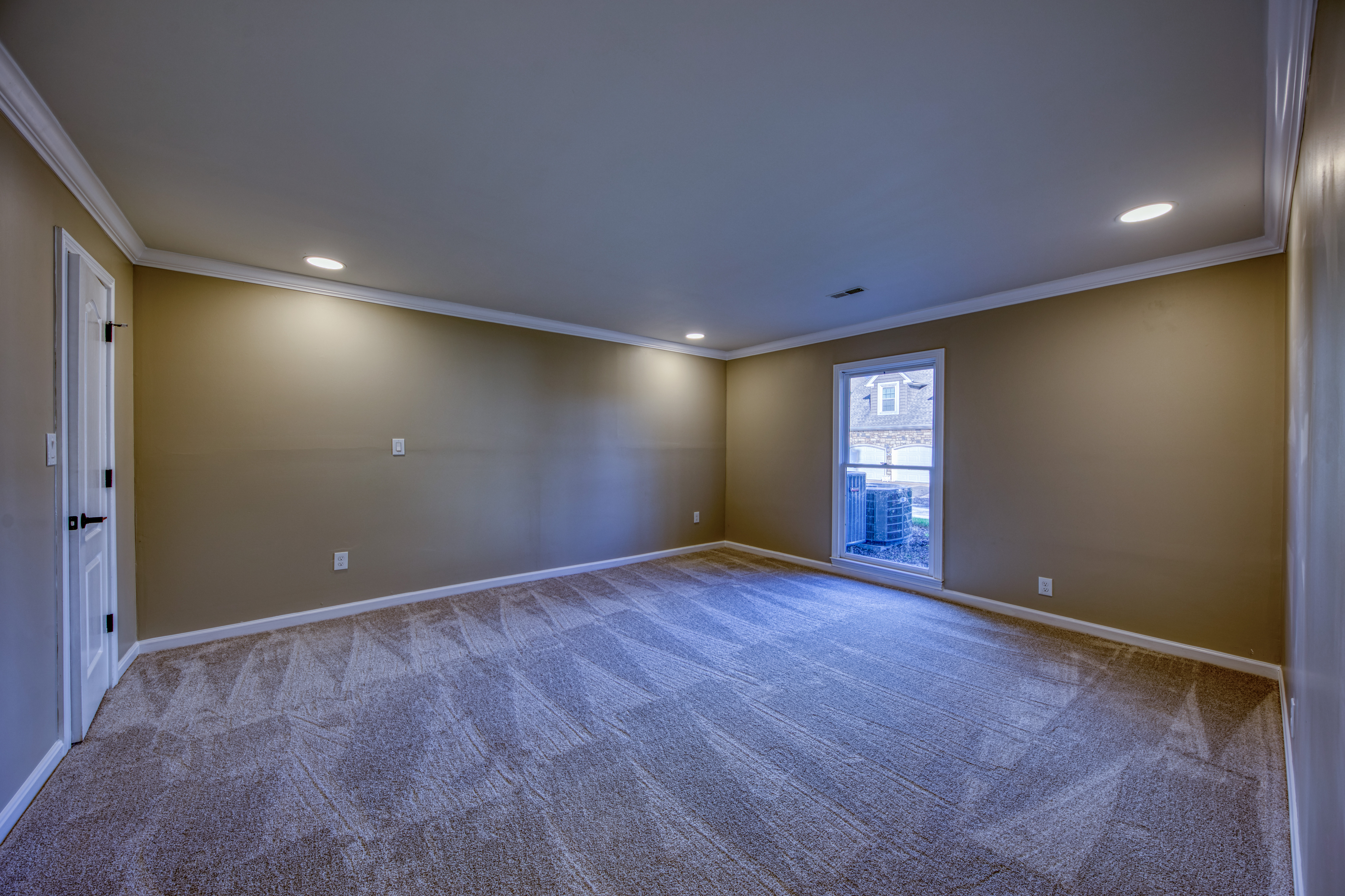 Gallery Photo 34